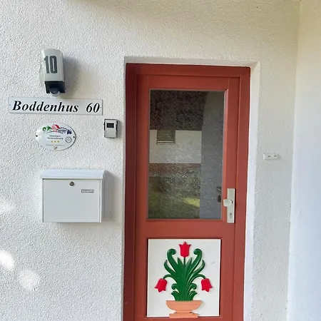 Am Vogelpark - Boddenhaus 60 Ferienhaus